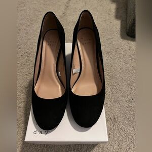 A New Day Classic Black Wedges